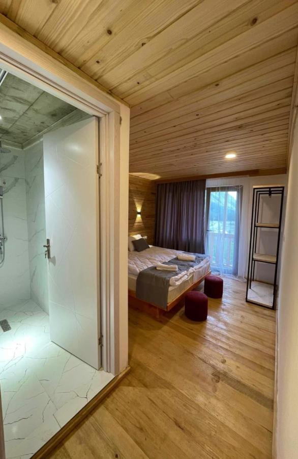 Hotel Chubezeni Mestia Bagian luar foto